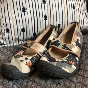 Keen Harvest MJ flats camo